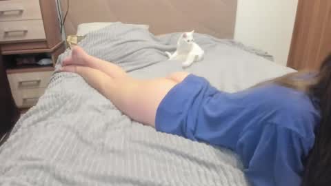 Lorelea cute online show from 4, 3, 2026