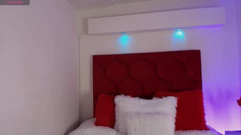 LORELI online show from 17, 9, 2025