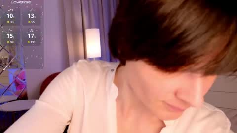 Snapshot of loren_daze chatting on 13, 5, 2026 Loren online show from 13, 5, 2026
