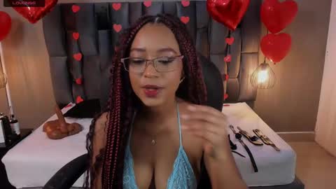 Snapshot of lorena_vieira_ chatting on 12, 2, 2025 Lorena Vieira  online show from 12, 2, 2025