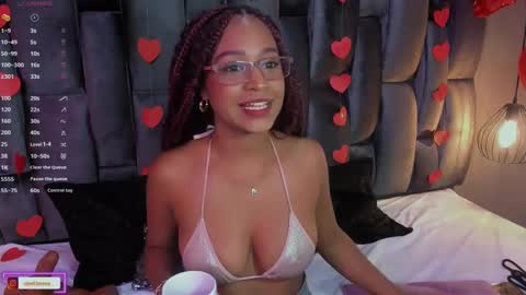 Snapshot of lorena_vieira_ chatting on 13, 2, 2025 Lorena Vieira  online show from 13, 2, 2025