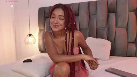 Snapshot of lorena_vieira_ chatting on 13, 9, 2025 Lorena Vieira  online show from 13, 9, 2025