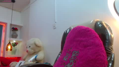 lore online show from 25, 2, 2025