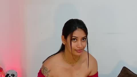 loretahorny online show from 21, 10, 2025