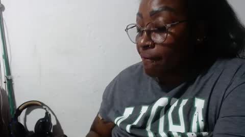 Snapshot of loretybighot chatting on 8, 2, 2025 loretybighot online show from 8, 2, 2025