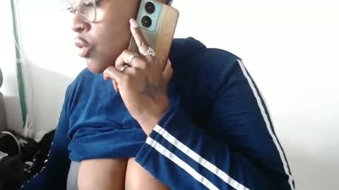 Snapshot of loretybighot chatting on 21, 2, 2025 loretybighot online show from 21, 2, 2025