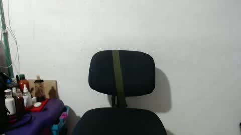 Snapshot of loretybighot chatting on 27, 2, 2025 loretybighot online show from 27, 2, 2025