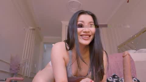 Leyla  online show from 23, 3, 2026