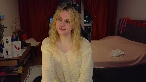 Snapshot of lori_myaf chatting on 18, 12, 2024 Lori ----------------------------------- online show from 18, 12, 2024