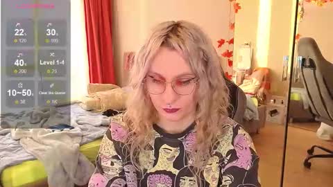 Snapshot of lori_myaf chatting on 17, 9, 2025 Lori ----------------------------------- online show from 17, 9, 2025