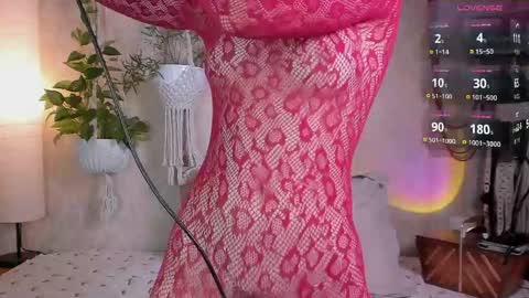 Lorna online show from 13, 5, 2026