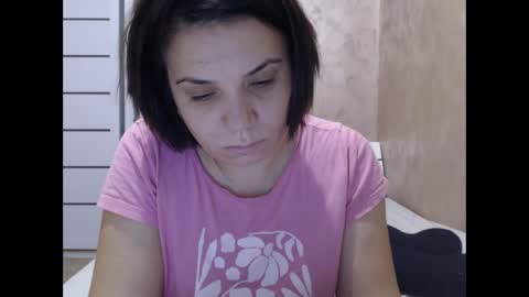 Snapshot of lorragrey chatting on 27, 10, 2025 LorraGrey online show from 27, 10, 2025