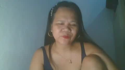 Snapshot of lorraine_cola chatting on 5, 6, 2026 Lorraine online show from 5, 6, 2026