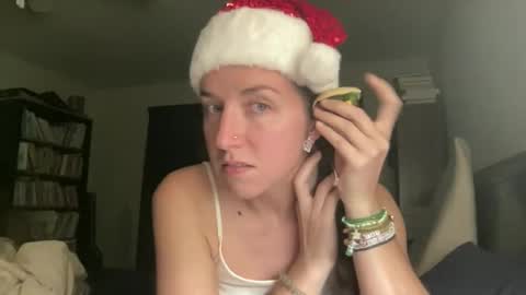 Snapshot of lothlori chatting on 5, 12, 2025 lothlori online show from 5, 12, 2025