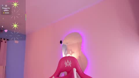 Lou online show from 4, 4, 2026