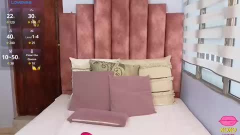  Lou Rosse  online show from 12, 3, 2025