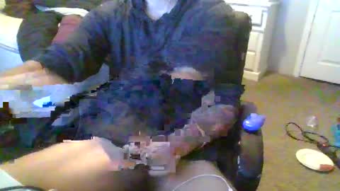 Snapshot of loudini_ chatting on 5, 12, 2024 lewyay online show from 5, 12, 2024