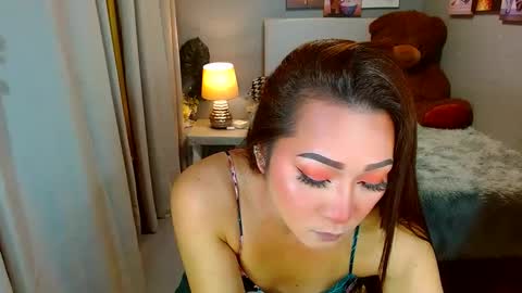 Snapshot of louie_sexy chatting on 19, 12, 2024 Cathy online show from 19, 12, 2024