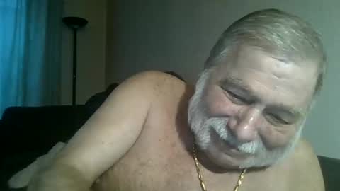 Snapshot of louis_chokdee chatting on 16, 1, 2025 louis_chokdee online show from 16, 1, 2025