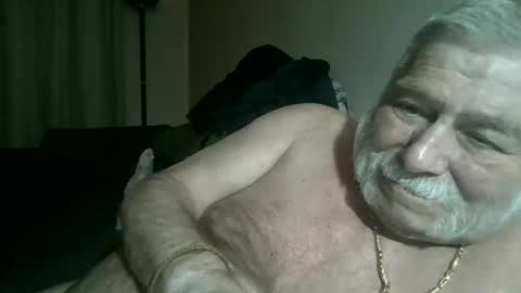 Snapshot of louis_chokdee chatting on 21, 2, 2025 louis_chokdee online show from 21, 2, 2025