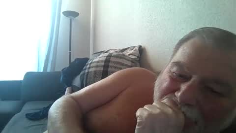 Snapshot of louis_chokdee chatting on 8, 3, 2025 louis_chokdee online show from 8, 3, 2025