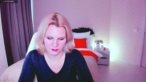 Snapshot of louisa_bay chatting on 22, 1, 2025 Louisa online show from 22, 1, 2025