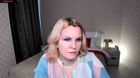 Snapshot of louisa_bay chatting on 29, 1, 2025 Louisa online show from 29, 1, 2025