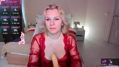 Snapshot of louisa_bay chatting on 7, 2, 2025 Louisa online show from 7, 2, 2025
