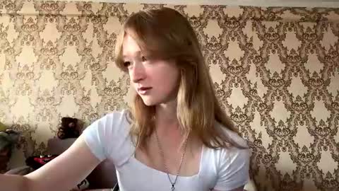 Snapshot of louracryderman chatting on 8, 8, 2026 louracryderman online show from 8, 8, 2026