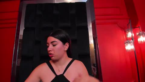 Louren Fox online show from 16, 12, 2025