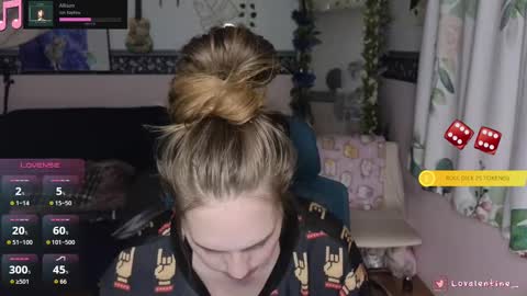 Lo Valentine online show from 12, 9, 2025