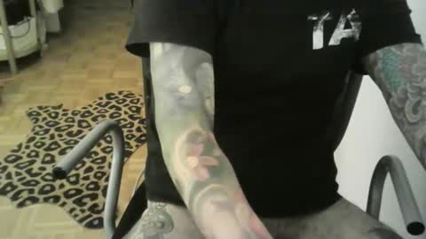 Guapito online show from 2, 12, 2025