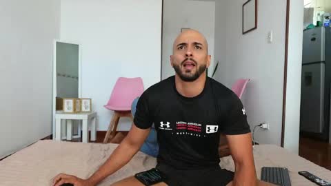 Snapshot of love2000x chatting on 3, 4, 2026 love2000x online show from 3, 4, 2026