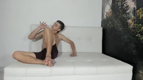 Snapshot of love_addiction chatting on 6, 5, 2026 -- allison -- online show from 6, 5, 2026