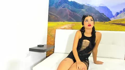 Snapshot of love_addiction chatting on 2, 6, 2026 -- allison -- online show from 2, 6, 2026