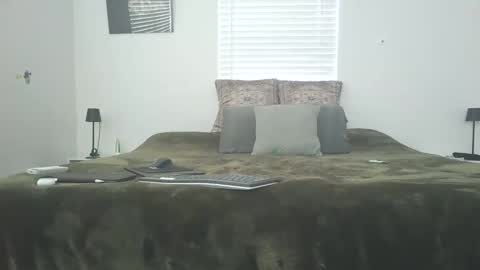 love_and_steele online show from 8, 6, 2026