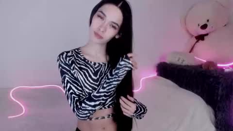 Love is name - I want to be your hobby General of hearts troops online show from 3, 3, 2025