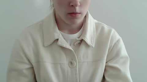 Vivian online show from 18, 11, 2025