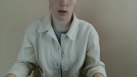 Vivian online show from 27, 3, 2026