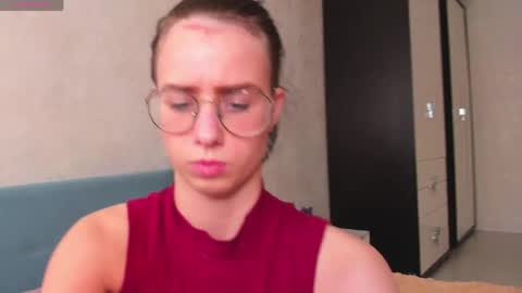 Elisabette online show from 11, 4, 2026