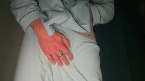 lovecoquin online show from 12, 11, 2025