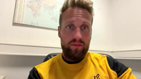 lovefuesse online show from 22, 9, 2025