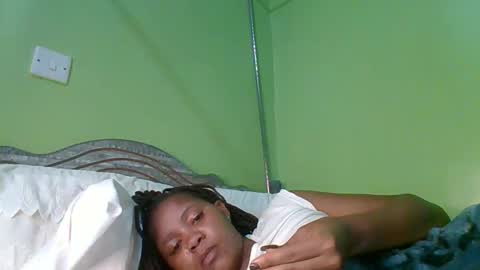 Snapshot of lovegal335 chatting on 8, 6, 2026 lovegal335 online show from 8, 6, 2026