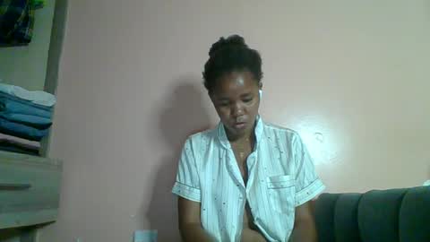 Snapshot of lovegal335 chatting on 29, 6, 2026 lovegal335 online show from 29, 6, 2026