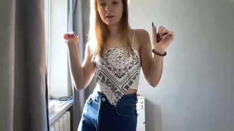 Ella online show from 4, 11, 2025