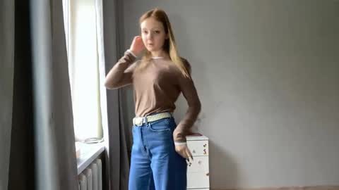 Ella online show from 5, 11, 2025