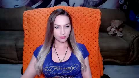 Snapshot of lovellymalina chatting on 8, 3, 2025 private open online show from 8, 3, 2025
