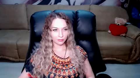 Snapshot of lovellymalina chatting on 10, 3, 2026 private open online show from 10, 3, 2026