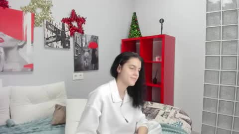 lovely__audrey online show from 14, 12, 2025