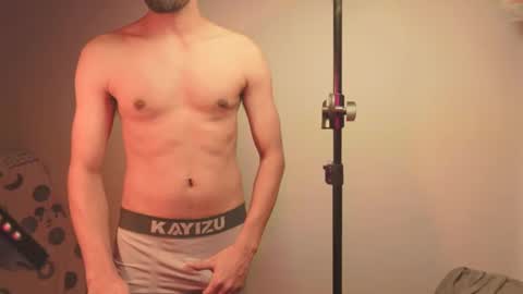 Snapshot of lovely__person chatting on 12, 2, 2025 Lovely Person online show from 12, 2, 2025